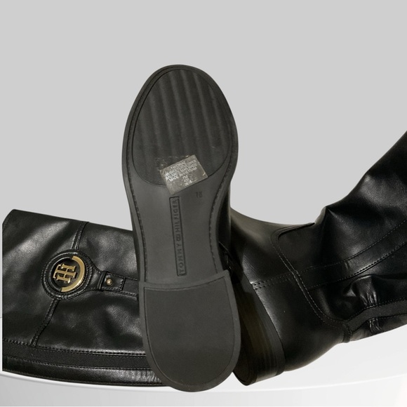 NEW Tommy Hilfiger Black Boots - Picture 5 of 6